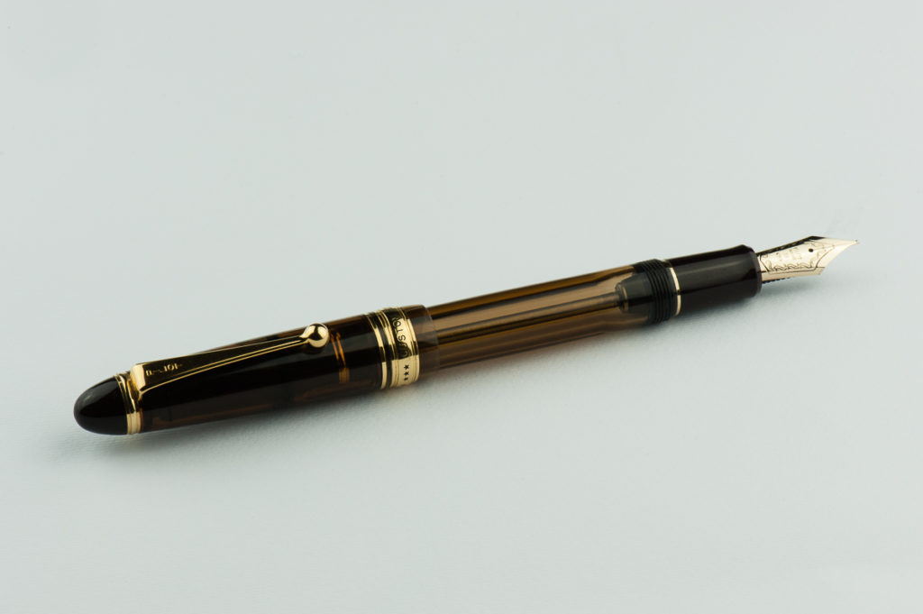 Review: Pilot Custom 823 – Hand Over That Pen