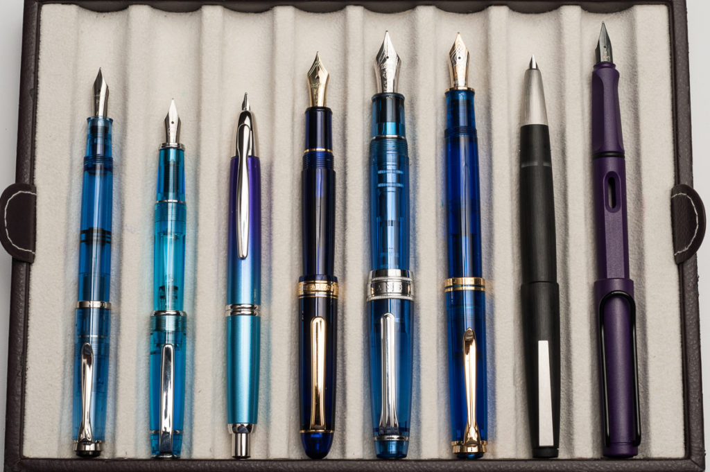 Review: Sailor Professional Gear King of Pen (Sky, Broad Cursive Italic ...