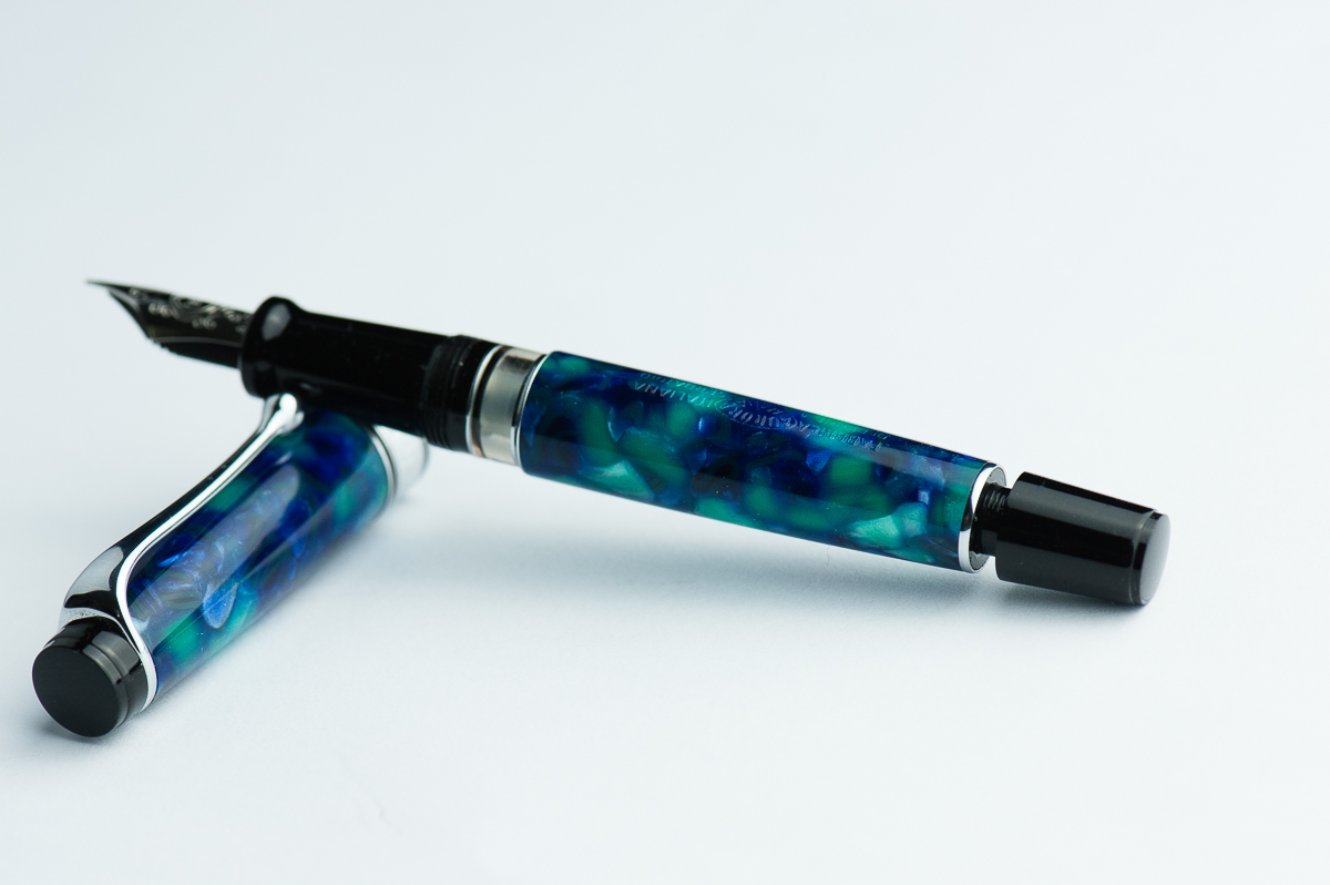 Review: Aurora Optima (365 Azzurra, Fine Nib) – Hand Over That Pen